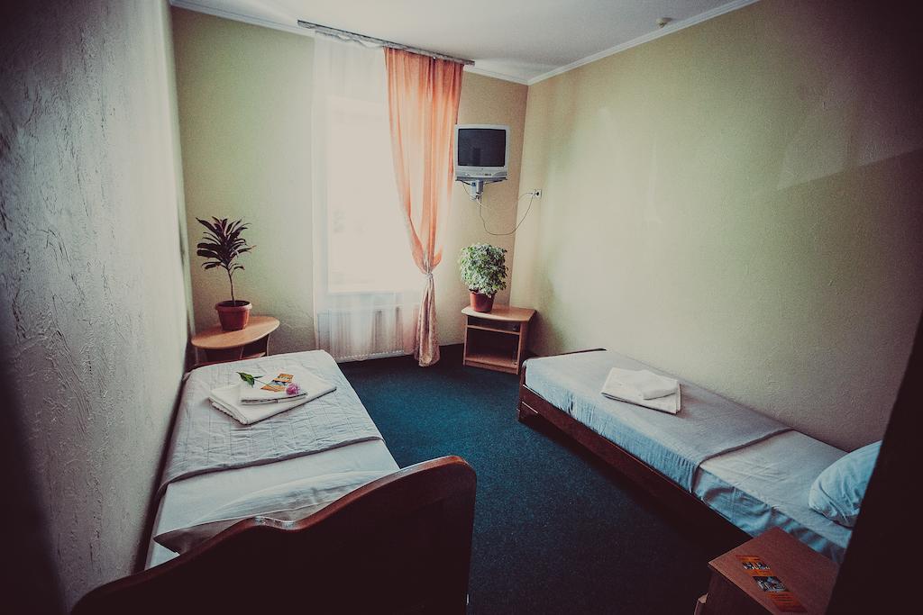 Motel Formula 1 Iwano-Frankiwsk Zimmer foto